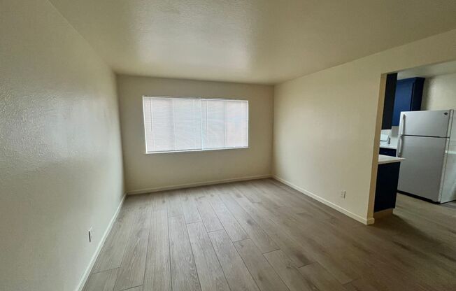 561 - 3137 &amp; 3145 Cadillac