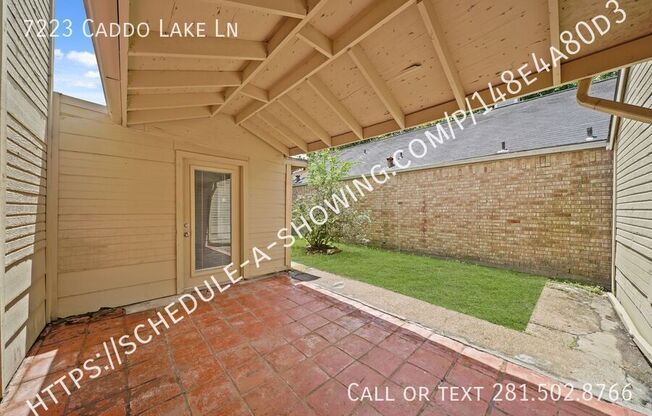 7223 CADDO LK LN