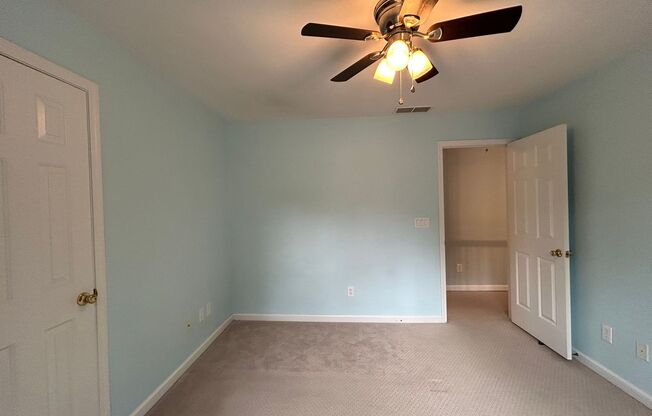 4 beds, 3 baths, $3,195, Unit # PROCUREMENT ONLY