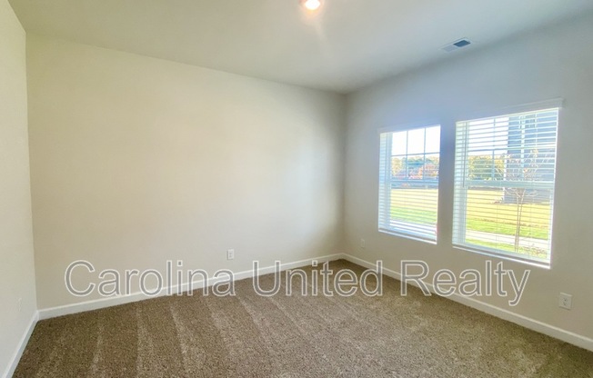 2511 ARBOR LOOP DR