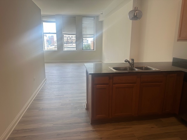 8 W Monroe St, Chicago IL 607
