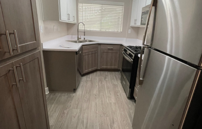 2 beds, 2 baths, 1,020 sqft, $2,525, Unit D101