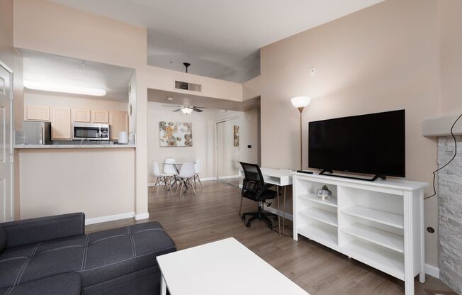 1 bed, 1 bath, $1,600, Unit Building 1 - second floor