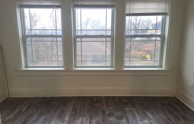 313 - 315 Birmingham Avenue