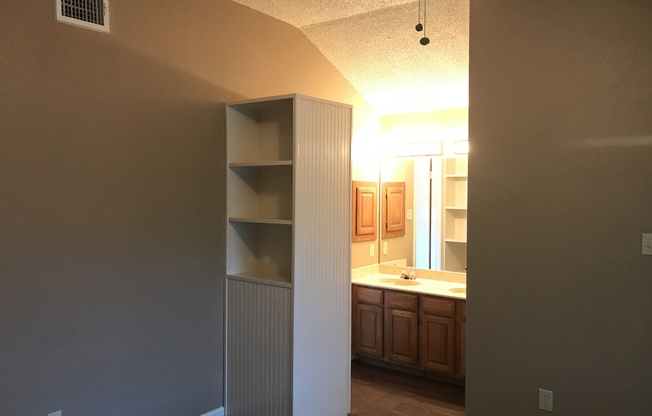 3 beds, 2 baths, $1,795