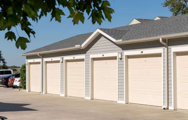 Garages at Robley Place, Lafayette, LA, 70503