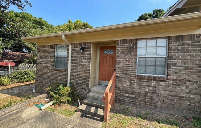 Northeast Pensacola - 2 bedroom, 1 bathroom