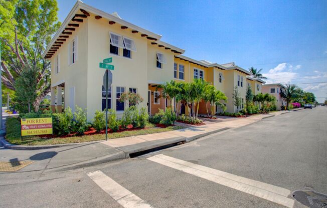 Bermuda Cay Townhomes