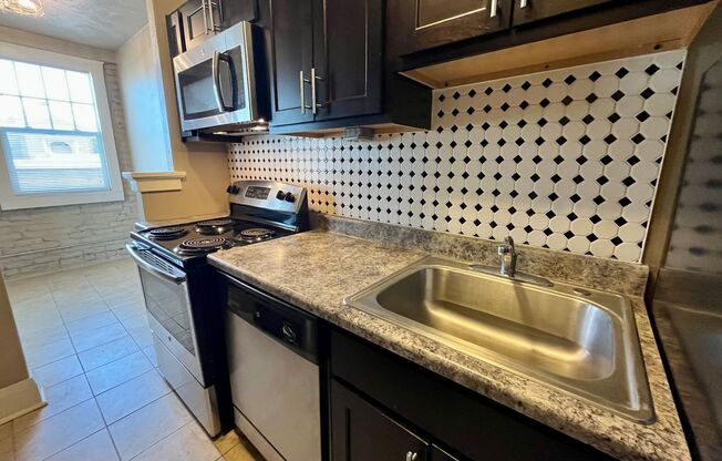 1 bed, 1 bath, 630 sqft, $935, Unit 2243209