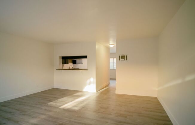 2 beds, 1.5 baths, 940 sqft, $2,650, Unit 12-A