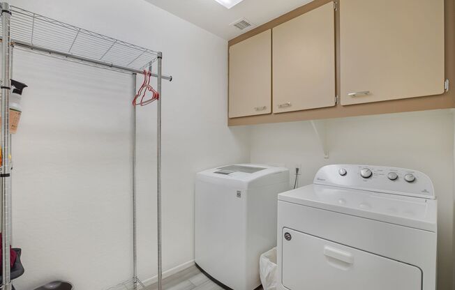 3 beds, 2 baths, $2,350