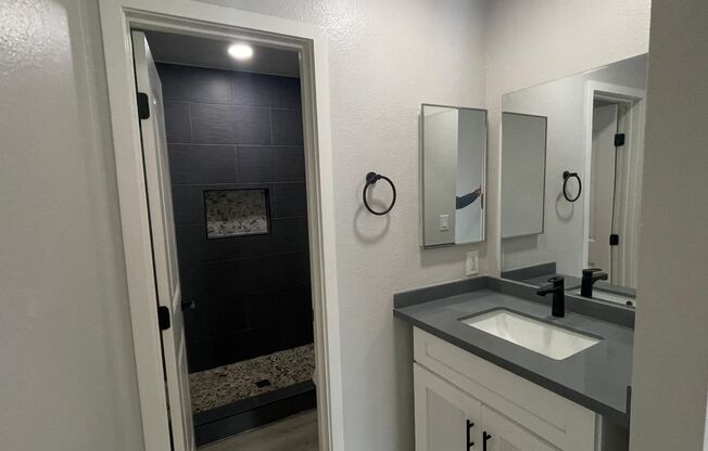 2 beds, 2 baths, $2,795, Unit #4