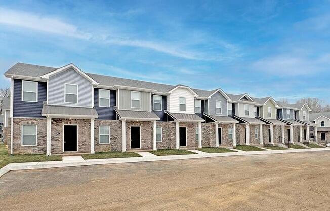 1115 H 2 HILLWOOD DR