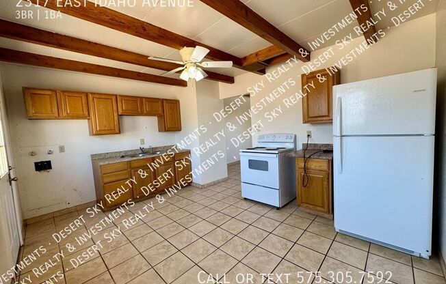 2317 E IDAHO AVE