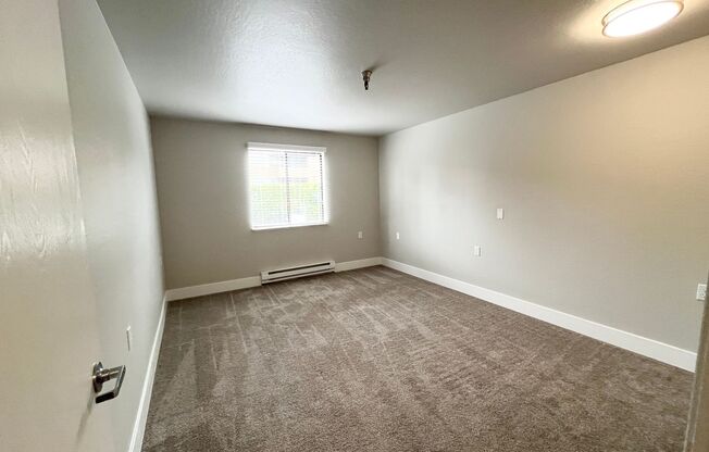 1 bed, 1 bath, 636 sqft, $1,595, Unit 125
