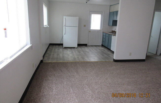 2 beds, 1 bath, $1,500, Unit 333 Park Ave # 7