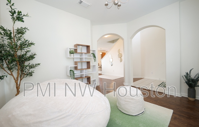 1203 LAVENDER SHADE CT