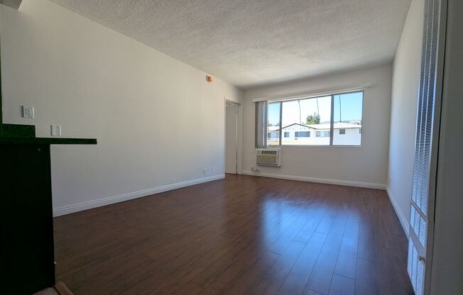 2 beds, 1 bath, 650 sqft, $2,199, Unit 312