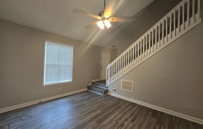 807 Danish Drive ~ Four Seasons