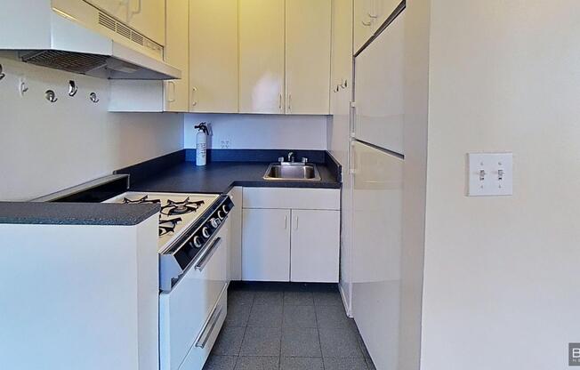 1 bed, 1 bath, $3,299, Unit 3A