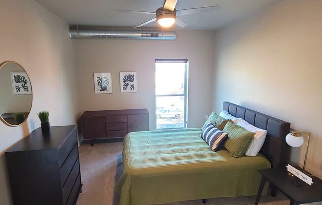 2 beds, 2 baths, $1,595