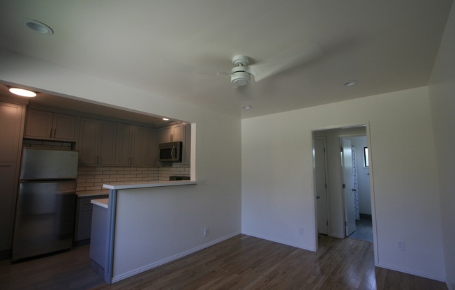 Lincoln Avenue Apartments