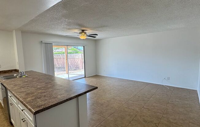 Updated Tempe home for Rent!