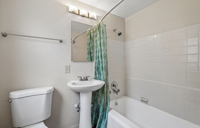 1 bed, 1 bath, 650 sqft, $1,625, Unit 8