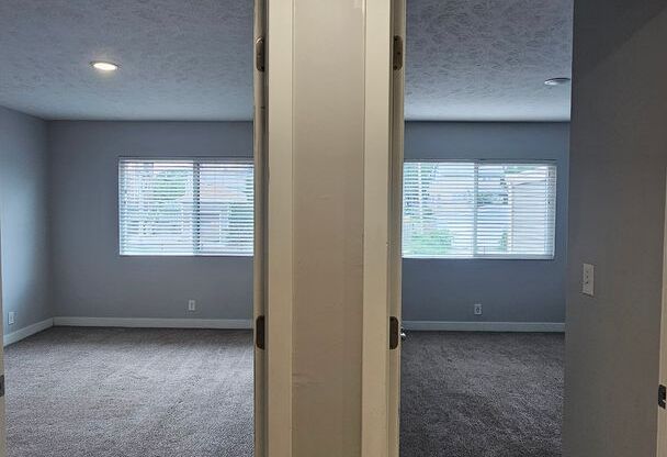 2 beds, 2 baths, 1,150 sqft, $1,250, Unit 1026 - 315