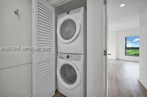 1 bed, 1 bath, 682 sqft, $2,398, Unit 401