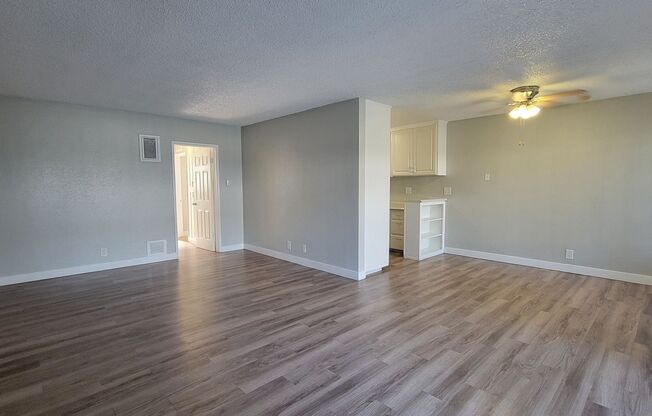 2 beds, 2 baths, 1,000 sqft, $2,650, Unit B44
