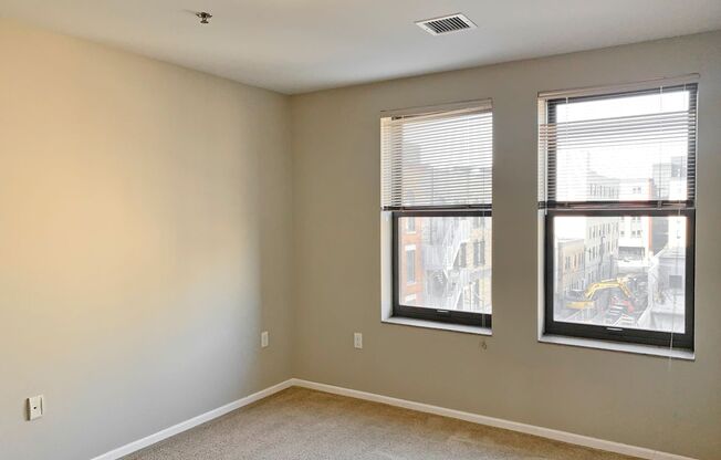 2 beds, 2 baths, 958 sqft, $1,275, Unit 419