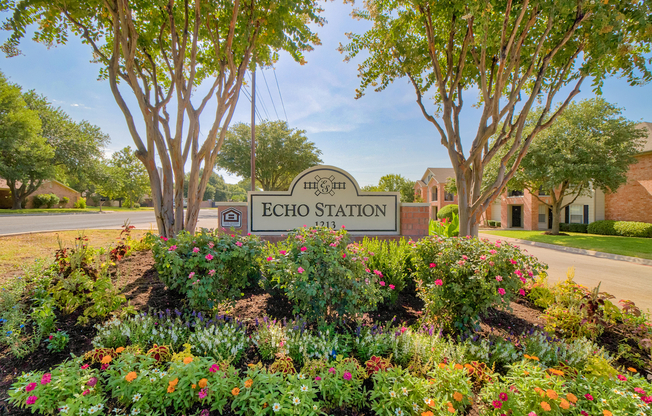 Echo Station Apartments