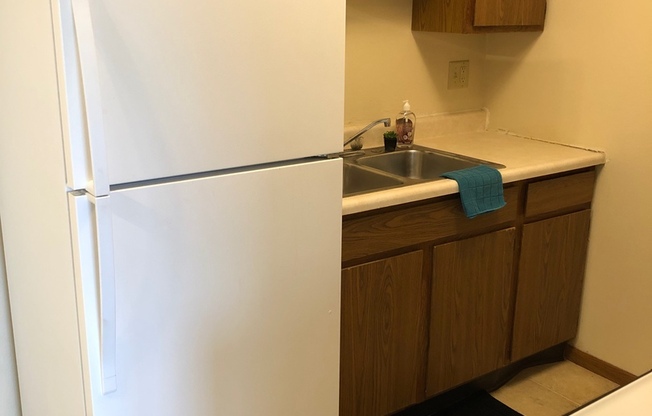 1 bed, 1 bath, 580 sqft, $650, Unit 1510-11