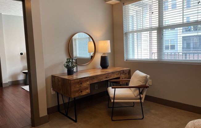 2 beds, 2 baths, 1,078 sqft, $1,595, Unit 1010 on the Lake - Two Bedrooms Lakeview Options