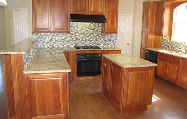 Spacious 4 Bedroom Home in Plano