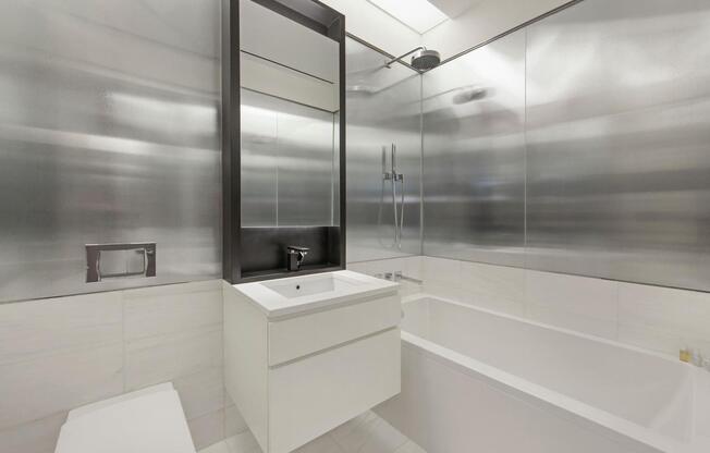 2 beds, 3.5 baths, 2,009 sqft, $35,000, Unit 47B
