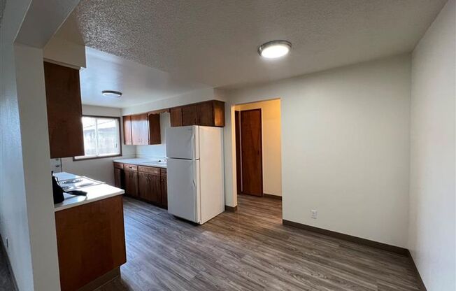 2 beds, 1 bath, 955 sqft, $1,695, Unit 1831