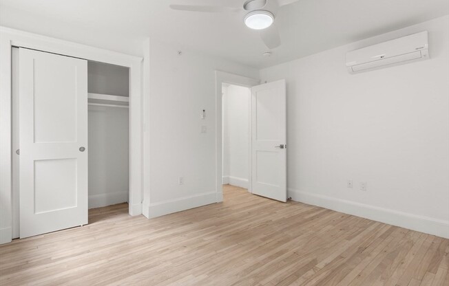 2 beds, 2 baths, 800 sqft, $3,000, Unit 305