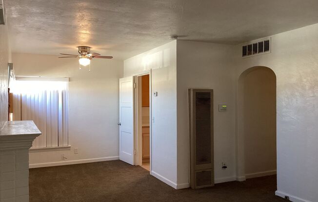 2 beds, 1 bath, $1,350, Unit 3452