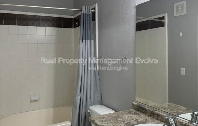 2 beds, 2 baths, 927 sqft, $1,550, Unit 2164