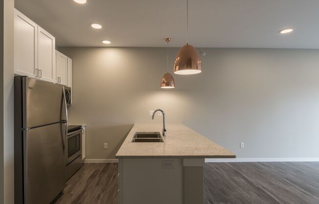 1 bed, 1 bath, 668 sqft, $1,175, Unit 213