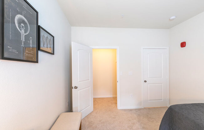 Wall-to-Wall Carpeting at Aventura at Maryland Oaks, Missouri