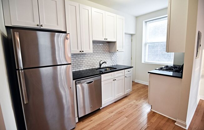 712-720 W. GRACE
