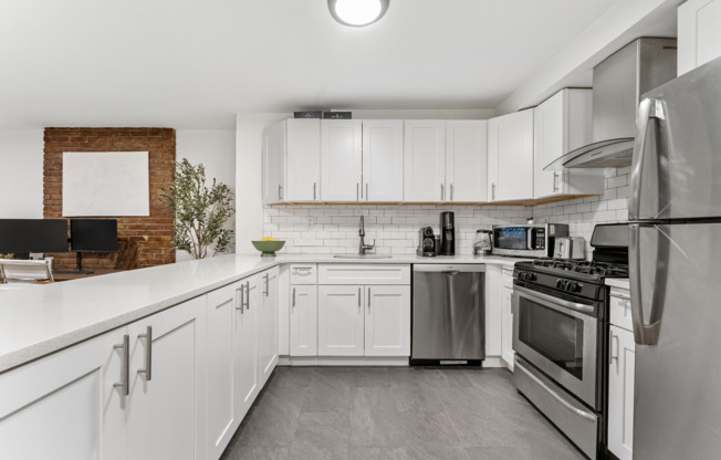 355 W 20 ST