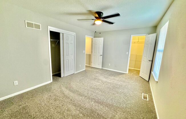 2 beds, 1.5 baths, 1,200 sqft, $1,525, Unit 1877