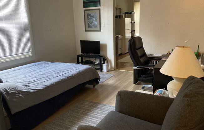 YOU CANNOT GET CLOSER TO CAMPUS! Beautiful, huge apartments FREE gas heat and cooking gas! Across from Mervis Hall!