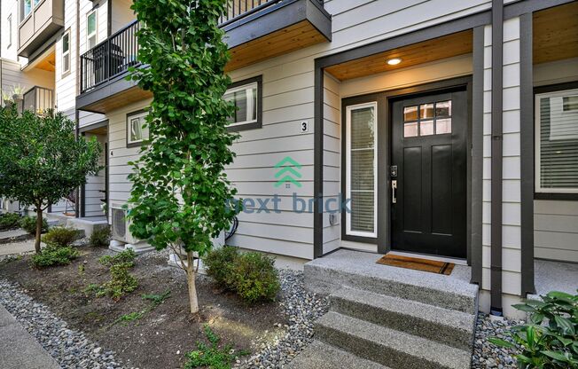 2 BEDS & 2.5 BATH TOWNHOUSE FOR RENT