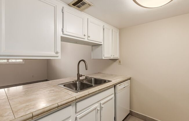 1 bed, 1 bath, $1,495