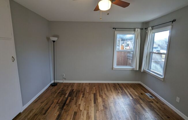 2 beds, 1 bath, $1,850